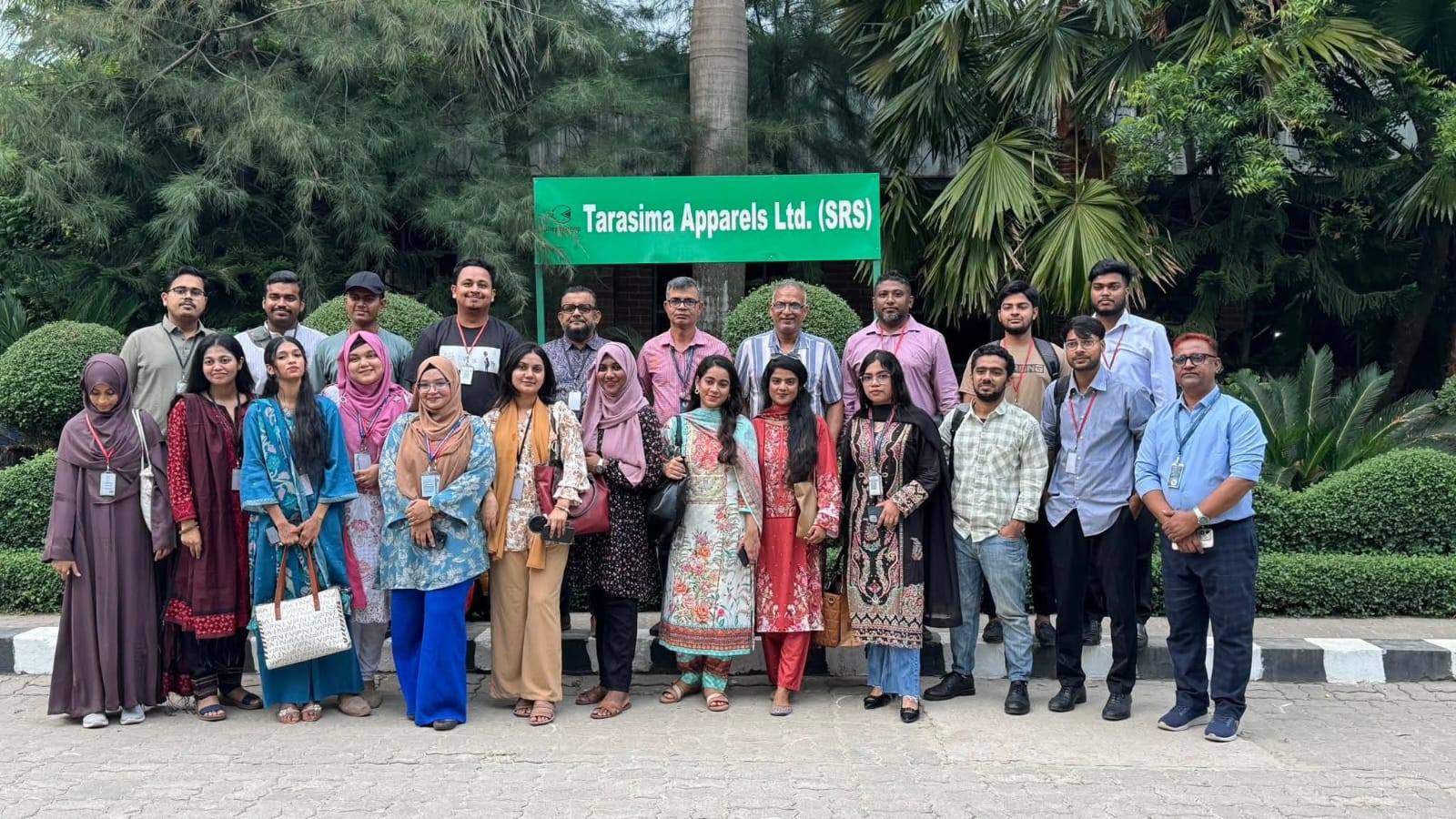 ঢাকা কমার্স কলেজ হিসাববিজ্ঞান বিভাগ ৪র্থ বর্ষের (২৮ তম ব্যাচ) শিক্ষার্থীদের শিল্প কারখানা পরিদর্শনের অংশ হিসেবে বিটপি গ্রুপের ....
