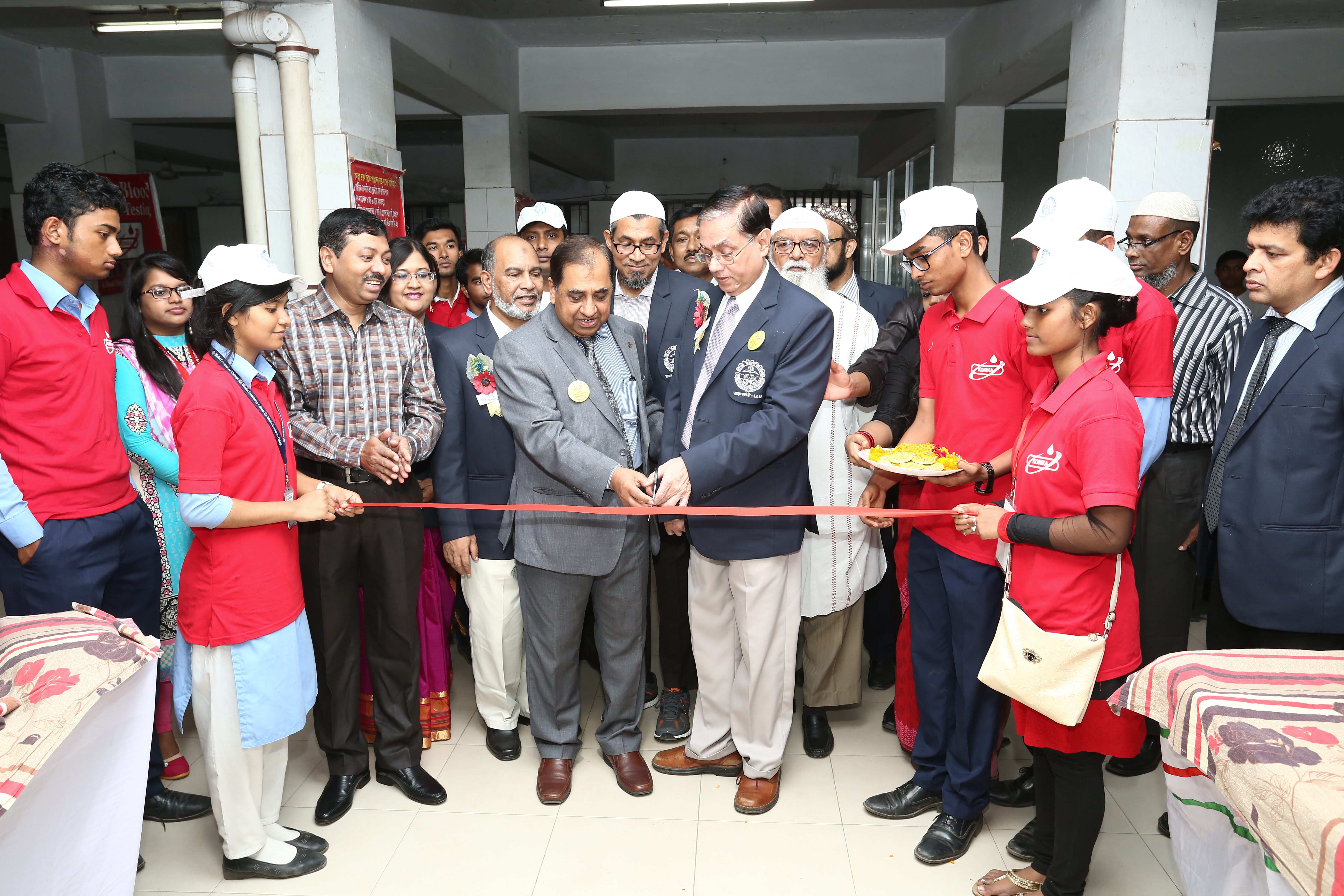  Blood Donation opening by Dr Abdur Rashid Choudhury With GB Chairman