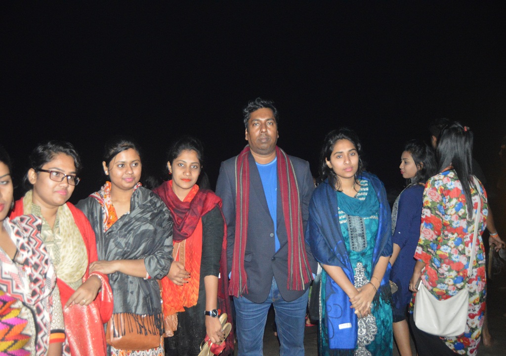 Students of BBA Program with the Director at Cox’s Bazar sea beach
