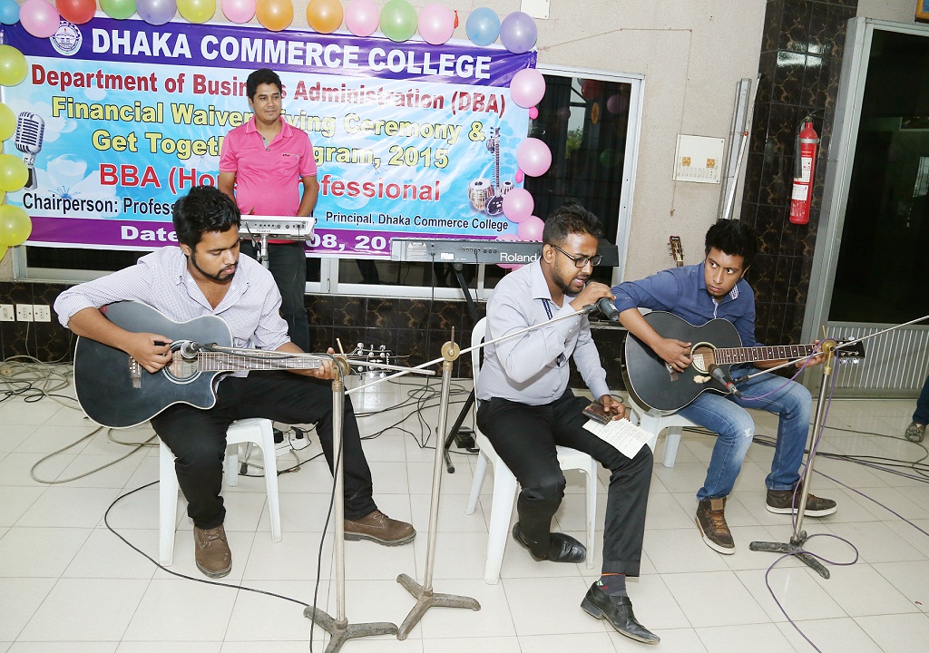 Audience being enthralled by the music of BBA students