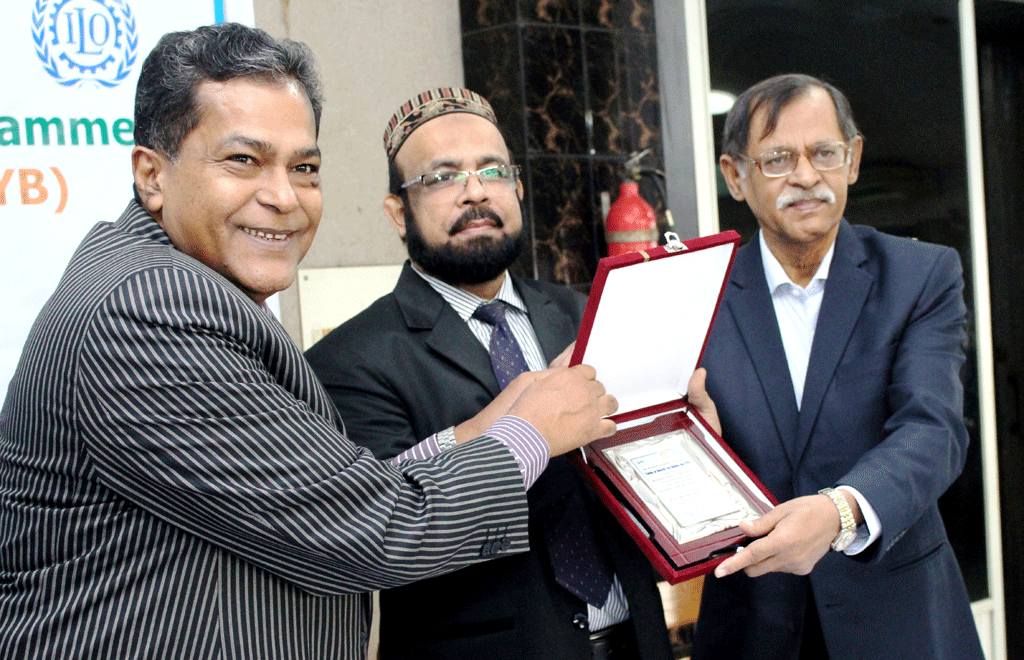 Rotaract 4th Career Conference Supported by SIYB, BEF, Canada & ILO 17-19 DEC 2016 (6)