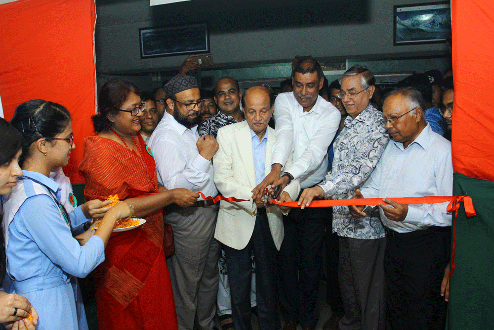 Inauguration of art exhibition, Blood Donation Program and free blood-grouping on 31.03.2019